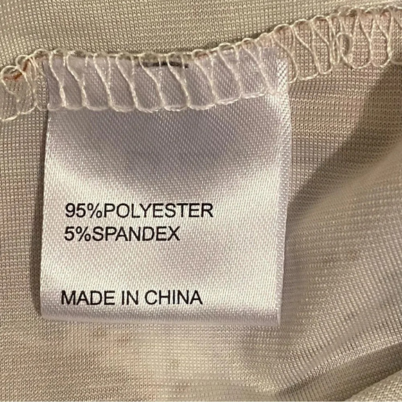 Women’s Beyond This Plane Blouse Long Sleeve Geometric Pattern V-Neck Size L - Picture 6 of 9